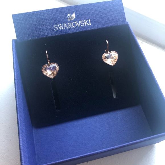Swarovski Bella Heart Earrings 2025